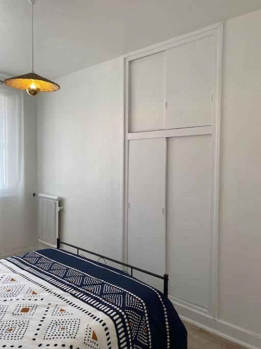 Bel Appartement Centre Ville De Vierzon Luaran gambar